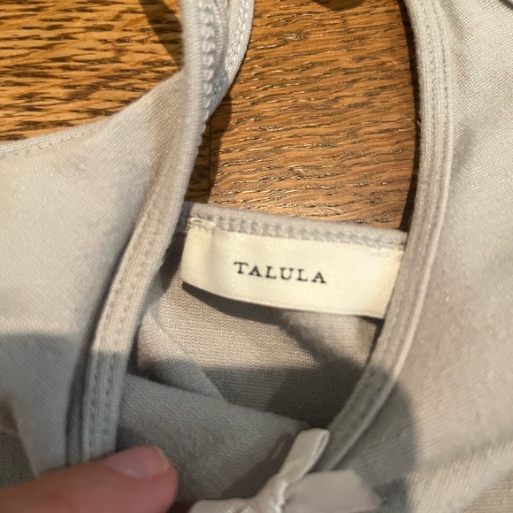 Pale green with boy Aritzia cropped tank top - Picture 2 of 3